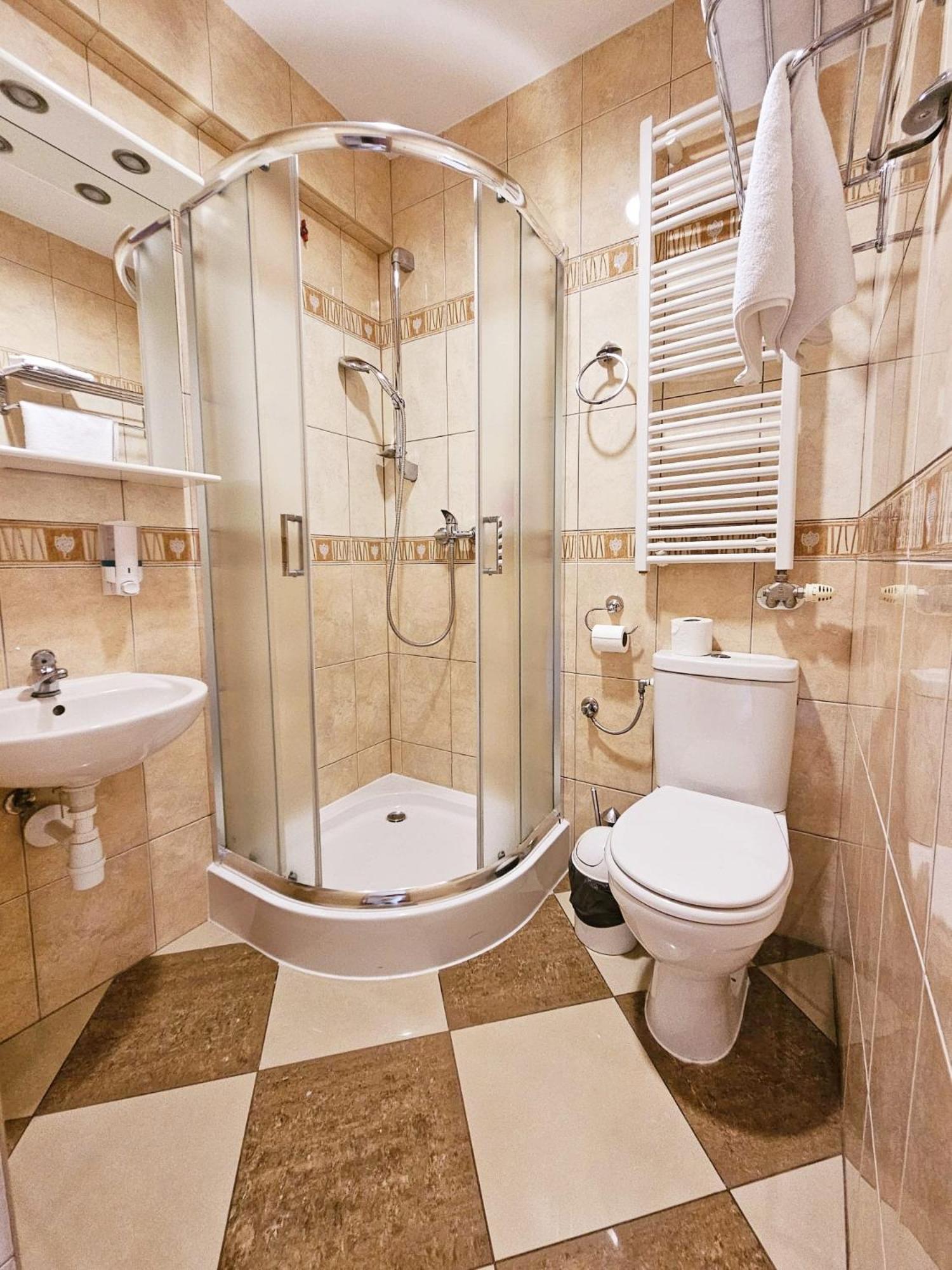 Restauracja Hotel Przystan Lublin Exteriör bild